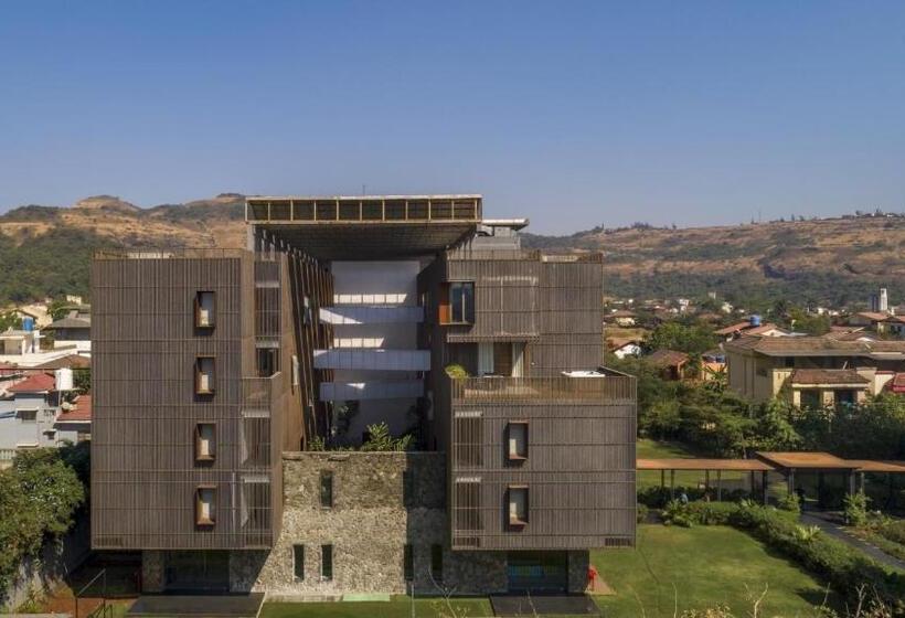 Radisson Resort And Spa Lonavala
