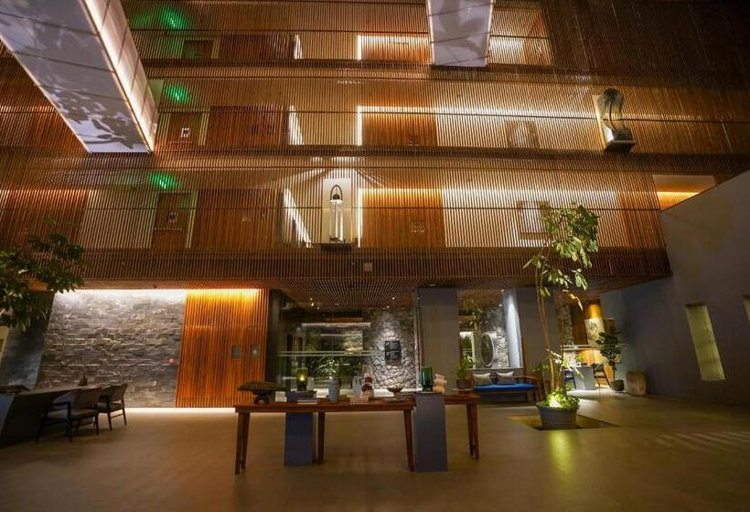 Radisson Resort And Spa Lonavala