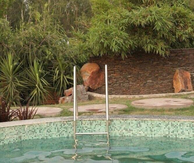 אתר נופש Brigadier S Plantation Retreat