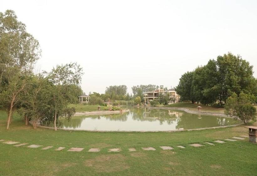 אתר נופש Brigadier S Plantation Retreat