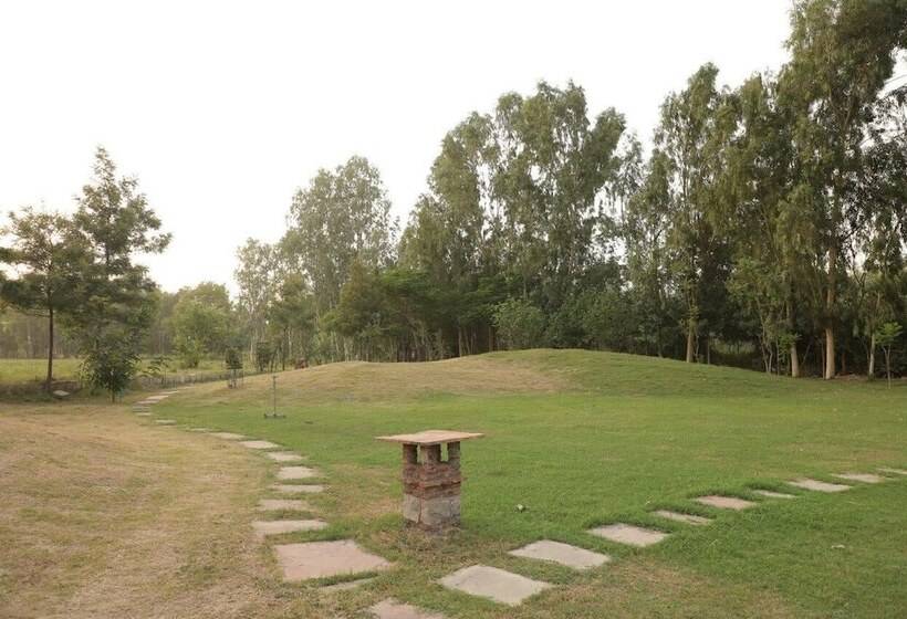 אתר נופש Brigadier S Plantation Retreat