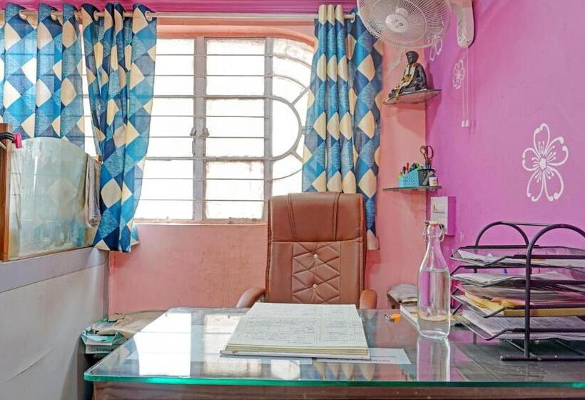 Spot On Hotel Prakash Residency, Near Hanuman Gym Ajmera Colony, Pimpri