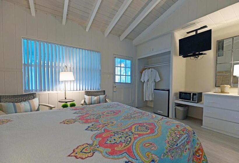 فندق صغير The Islander Inn