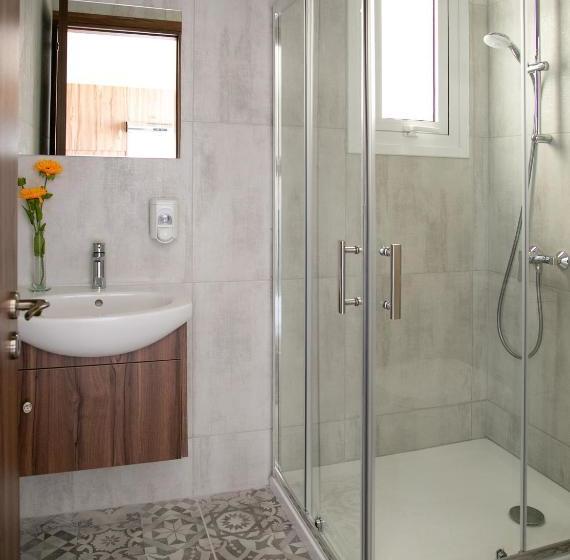 Archontiko Kiverniti