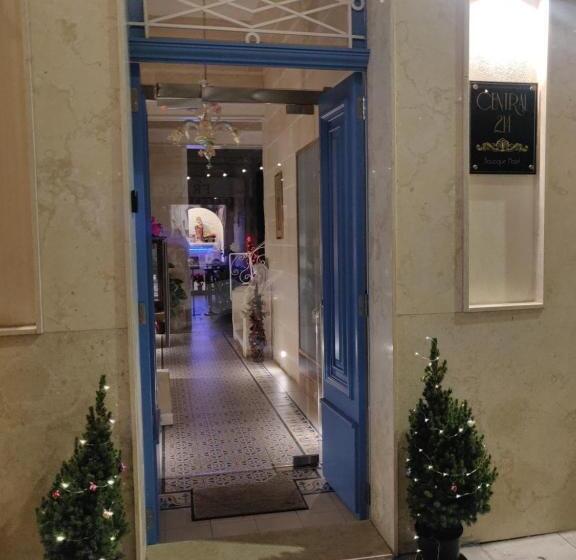 تختخواب و صبحانه Central 214 Boutique