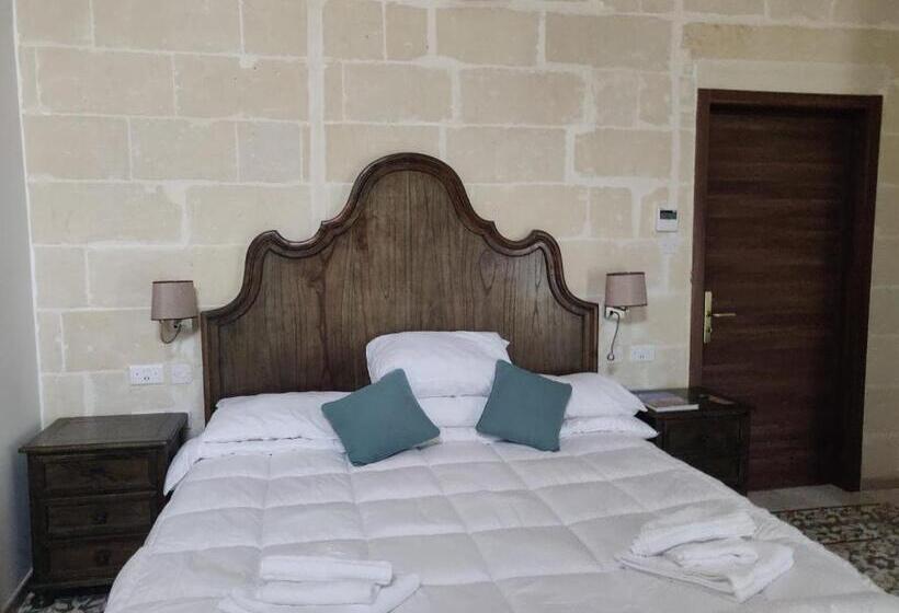 تختخواب و صبحانه Central 214 Boutique