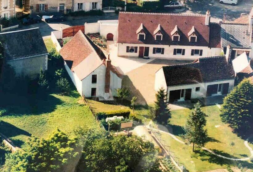 Bed and Breakfast Chambre Nutrisco De La Maison De Triboulet   Table D Hôtes