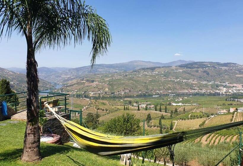 민박 Golden Mirror