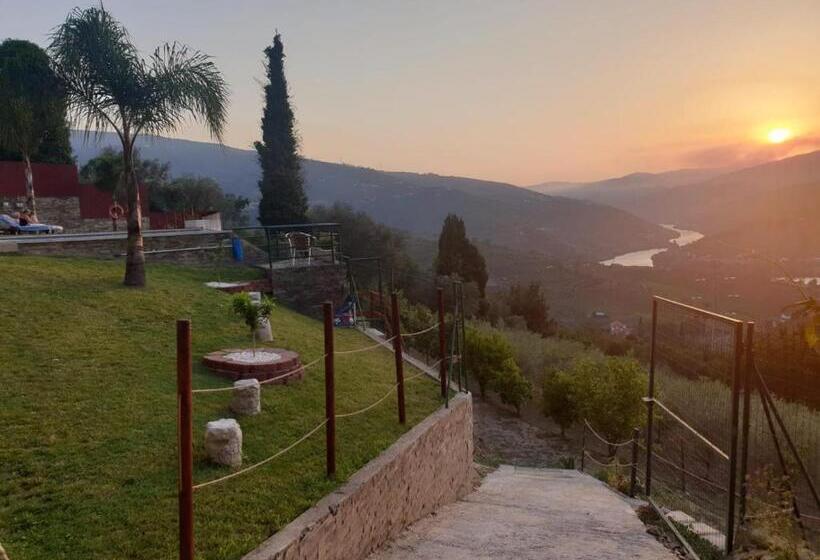 민박 Golden Mirror