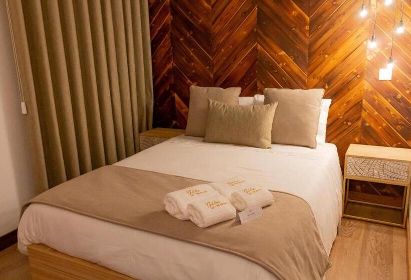 민박 Golden Mirror