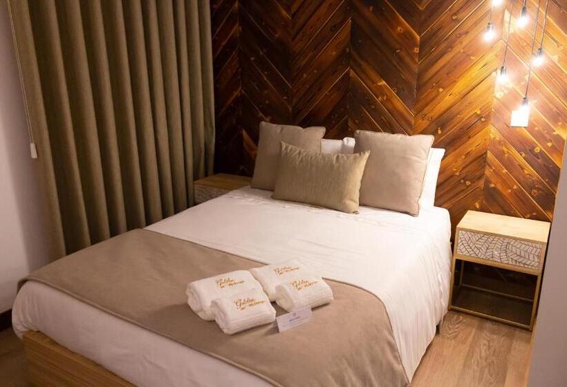 민박 Golden Mirror