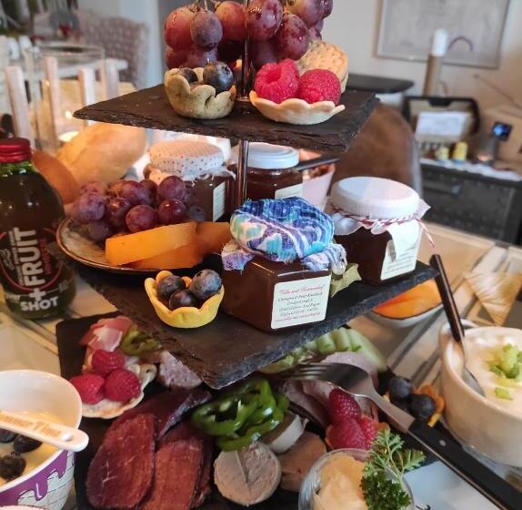 住宿加早餐  La Maison Bett & Bike