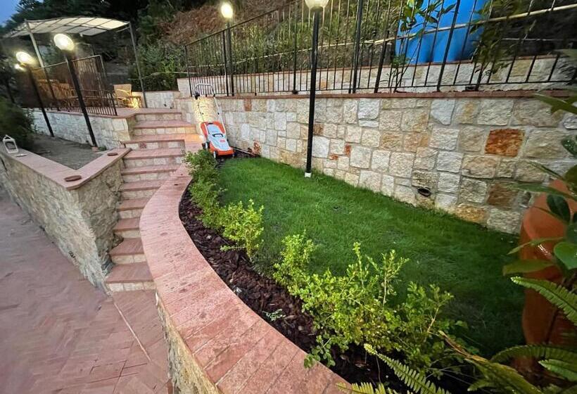 مبيت وإفطار Principe Rooms