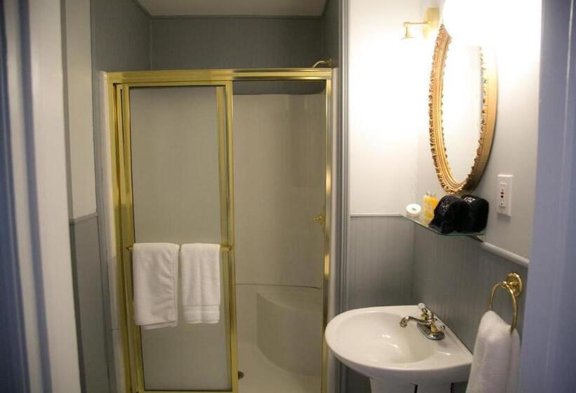 مبيت وإفطار The Grand