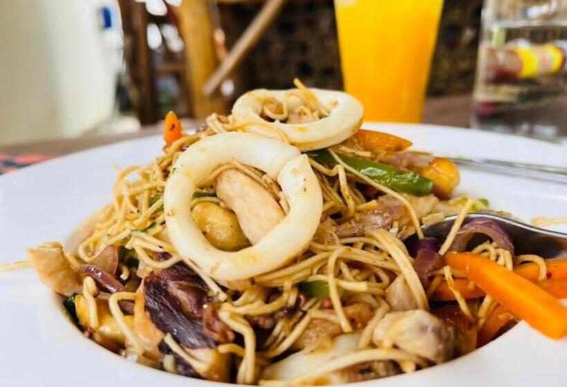 Chikachika Beach B&b