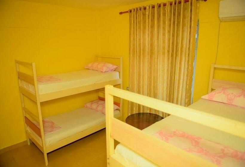 Hostel Central Shkoder