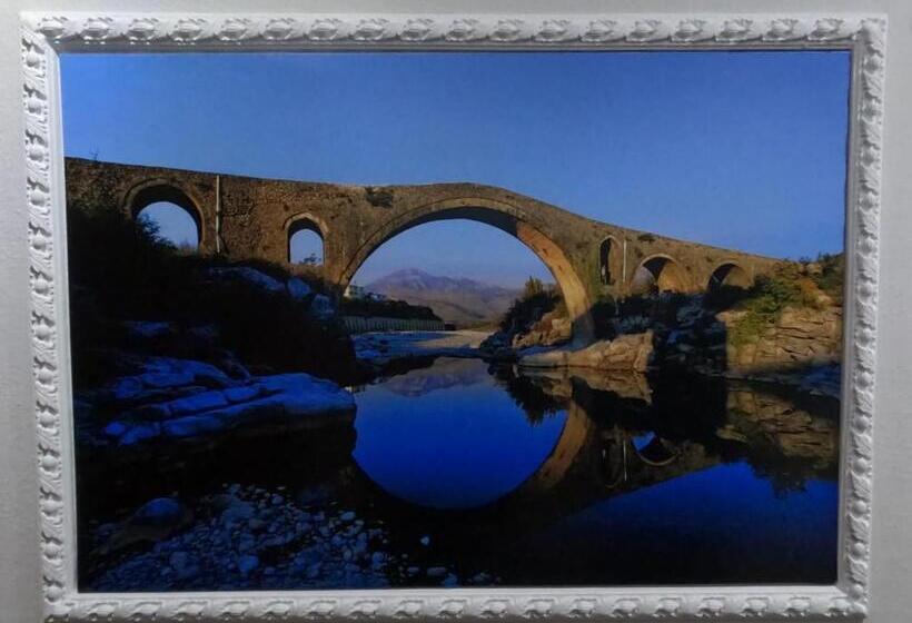 Hostel Central Shkoder