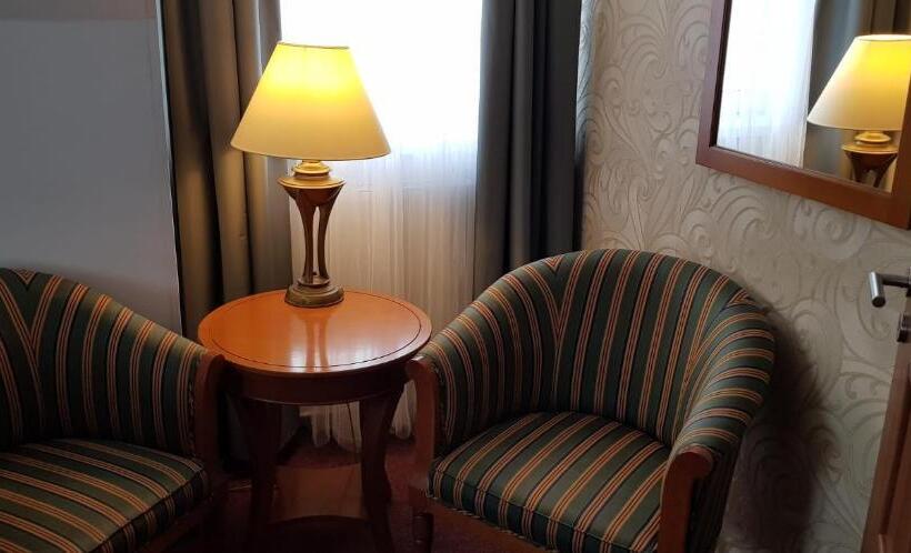 בית מלון כפרי A Restaurace Pomezí