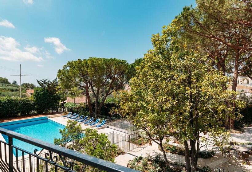 酒店 Auberge Du Redier