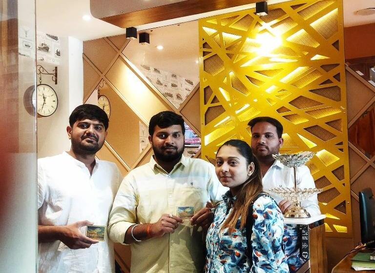 ホテル California Heights