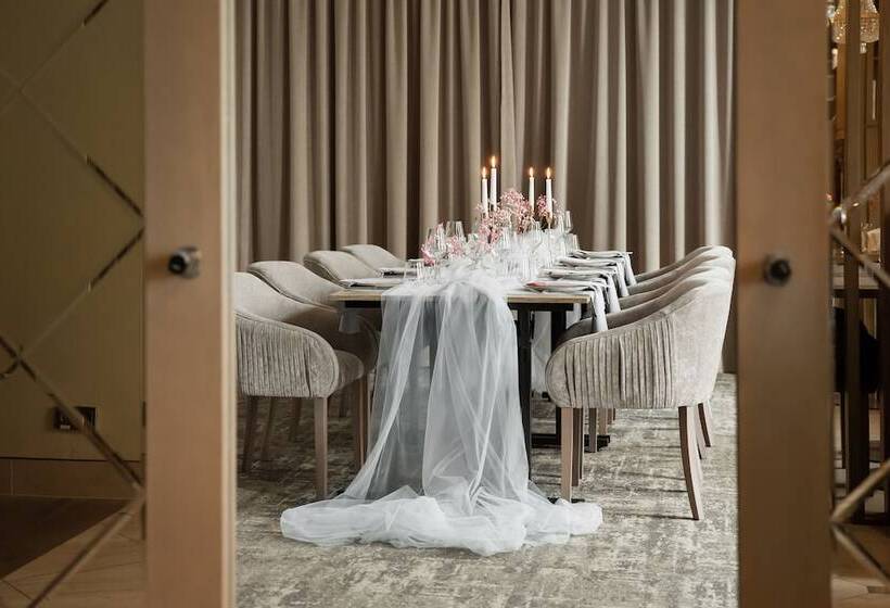 Calvary Hotel & Restaurant Vilnius