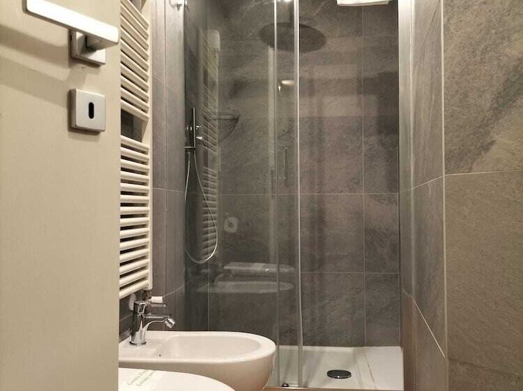 هتل Camilla Firenze