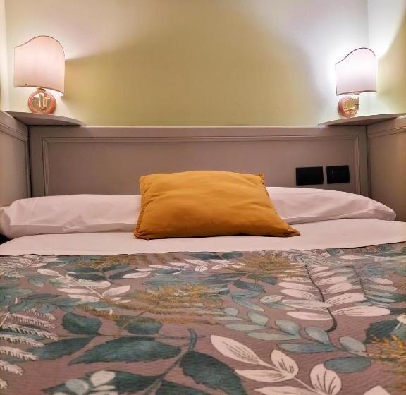 هتل Camilla Firenze