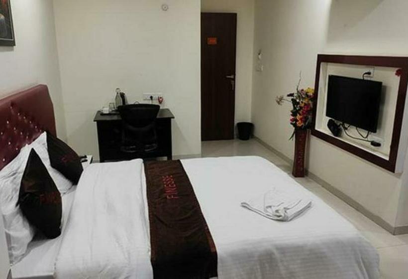 Fabhotel Prime Finesse, Airport Road