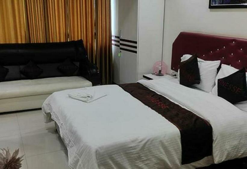 Fabhotel Prime Finesse, Airport Road