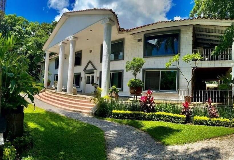 ホテル Casa De La O