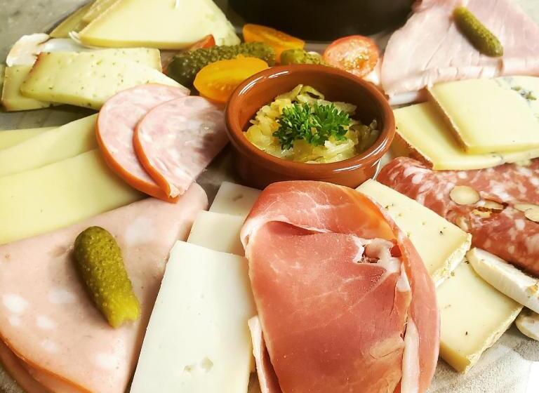 Отель Du Grand Lac