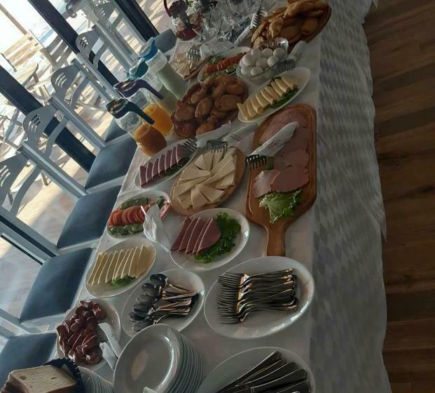 בית מלון כפרי House Of Horses Shtepia E Kuajve