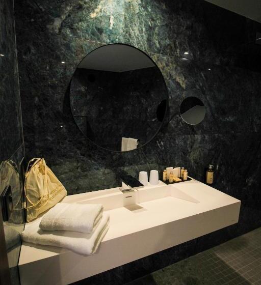 هتل Hôtel & Spa Rocabella