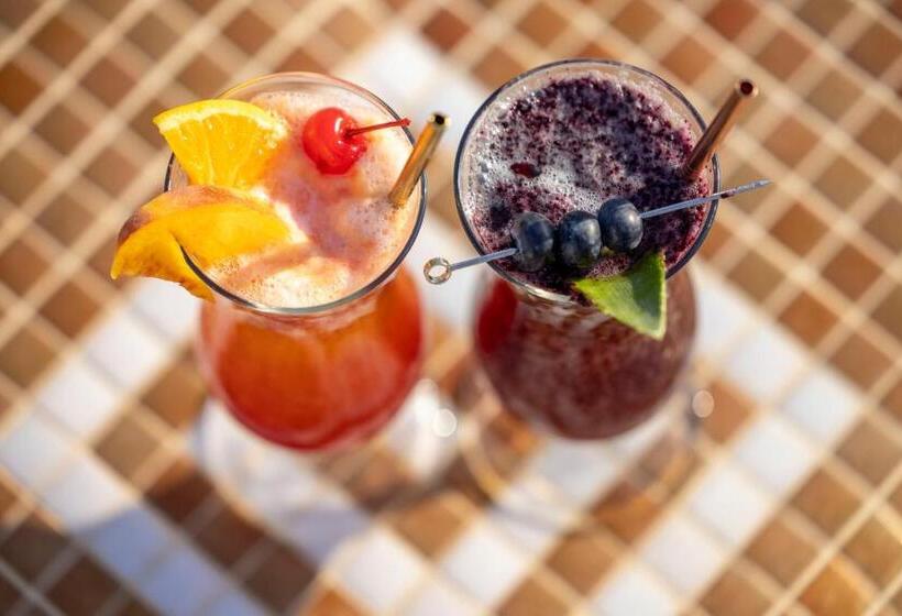 فندق Insula Boutique