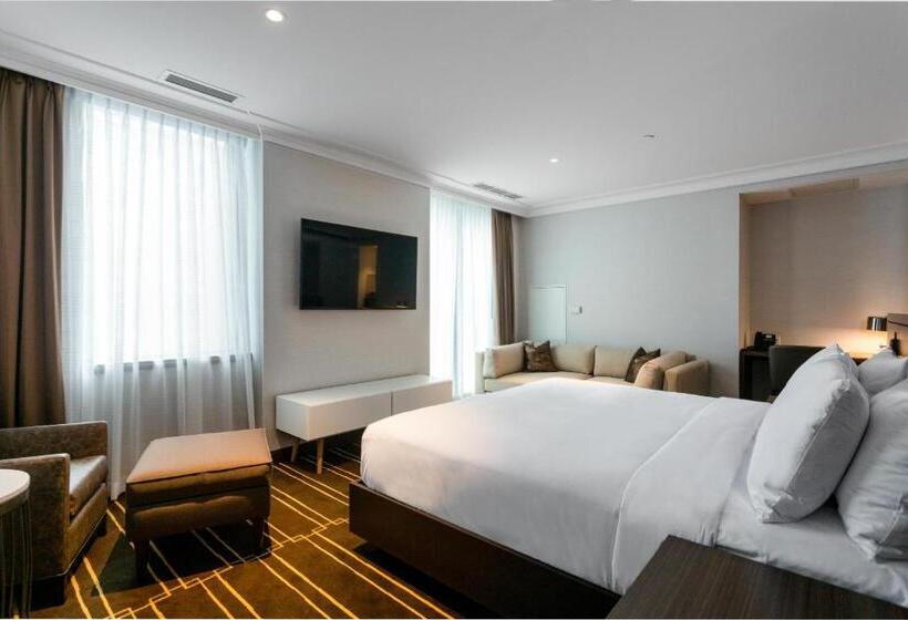 Sutton Place Hotel Toronto