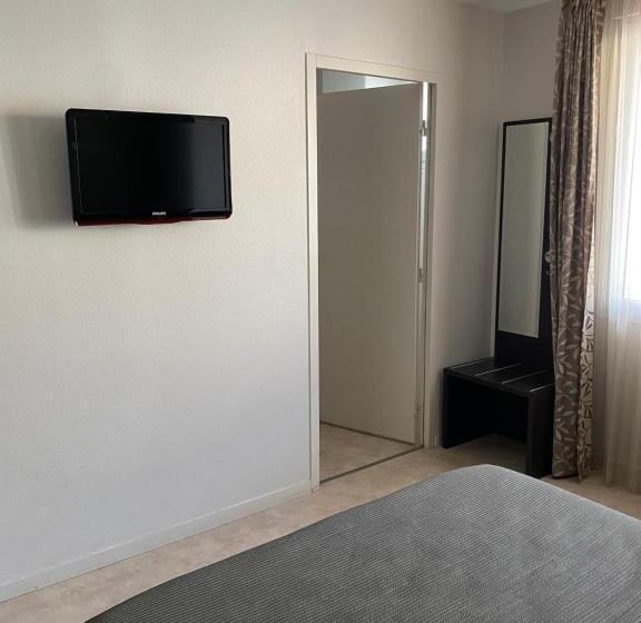 בית מלון כפרי L Escasse