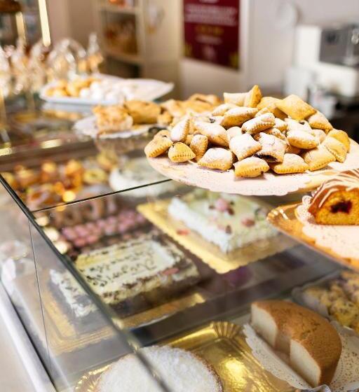 호텔 Palazzo Badiale History&rooms