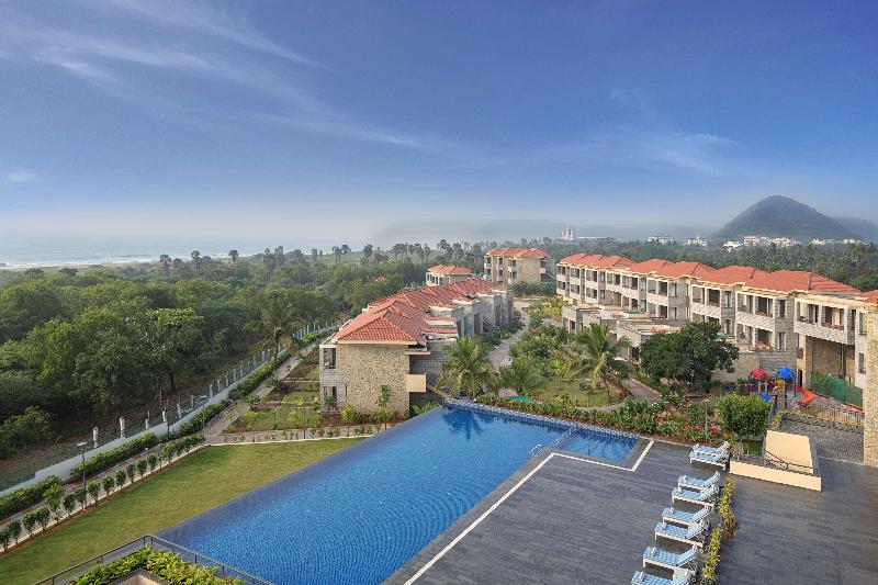 Отель Radisson Blu Resort Visakhapatnam