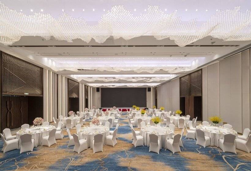 فندق Radisson Collection Resort, Nanjing