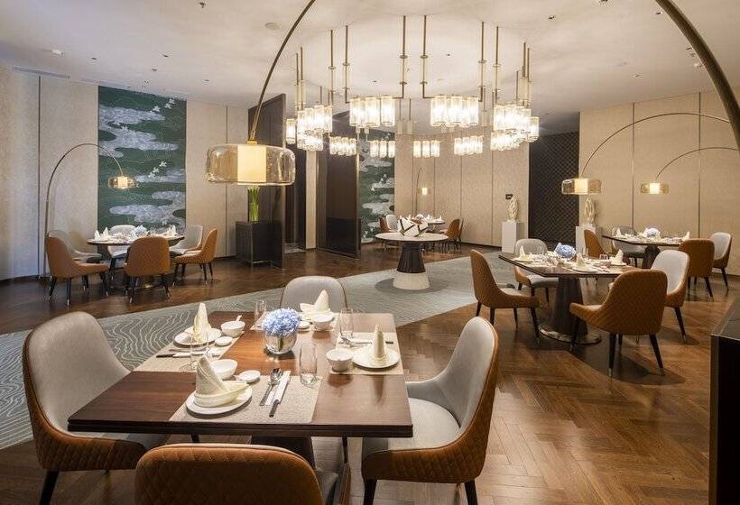 فندق Radisson Collection Resort, Nanjing