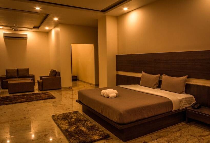 Отель Rainbow Regis