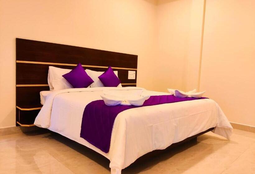 בית מלון כפרי Thaai Residency