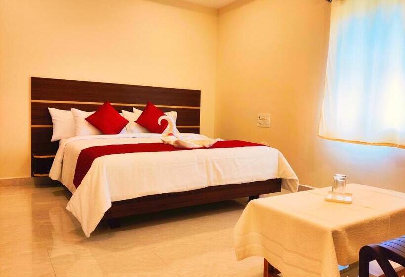 בית מלון כפרי Thaai Residency