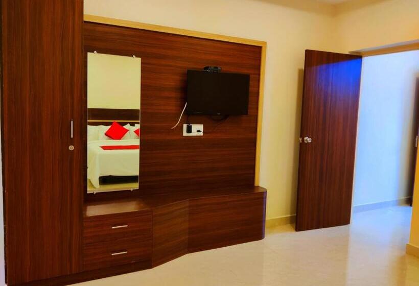 בית מלון כפרי Thaai Residency