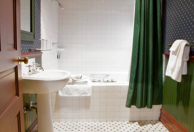 فندق The Audubon Inn Llc