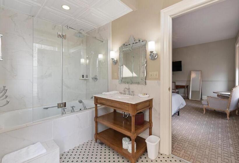 فندق The Audubon Inn Llc