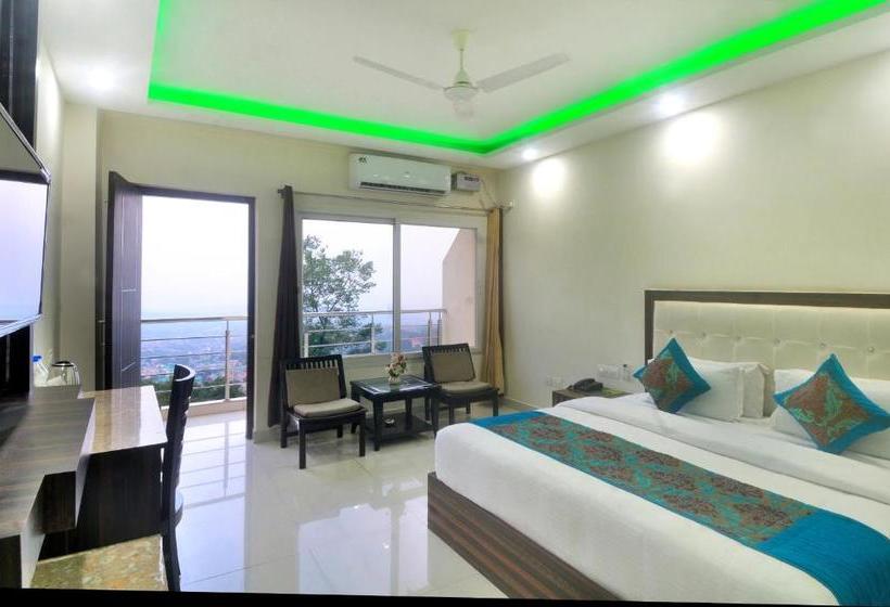 Отель La Riqueza Bliss Valley Mountain View Rooms Near To Mall Road