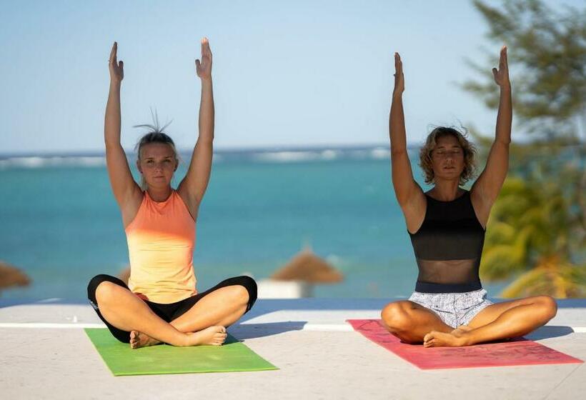 ホテル The One Resort Zanzibar