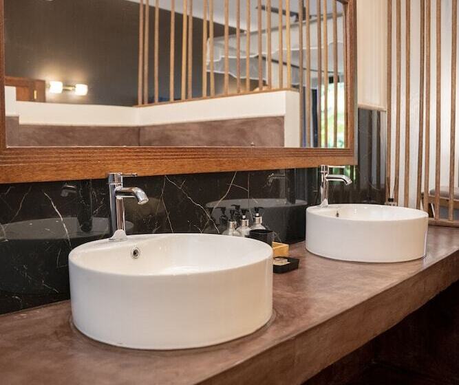 ホテル The One Resort Zanzibar