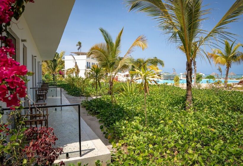 ホテル The One Resort Zanzibar